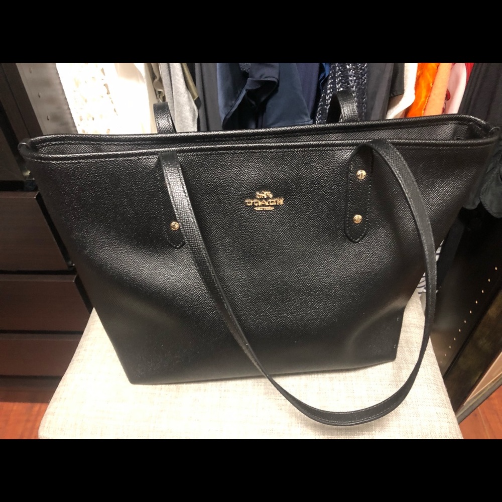Coach Shoulder Tote - Picture 2 of 5
